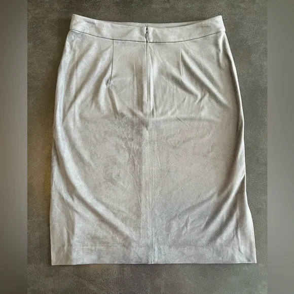 LOFT Outlet Skirt - Size 6 - Gray - Picture 3 of 5